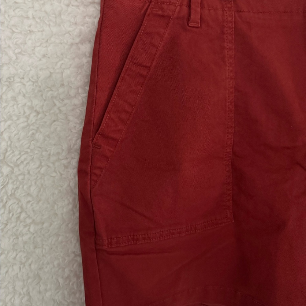 NWT Two Banana Republic Black and Red Cargo Shorts - Picture 6 of 6
